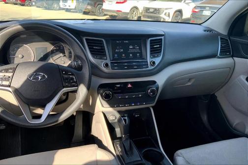 2018 Hyundai TUCSON SEL