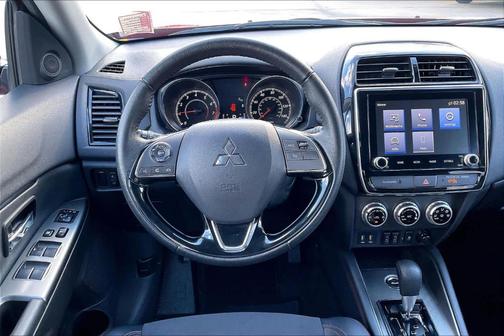 2024 Mitsubishi Outlander Sport SE