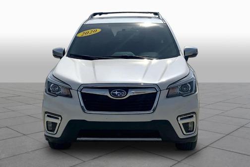Crystal White Pearl 2020 Subaru Forester Touring
