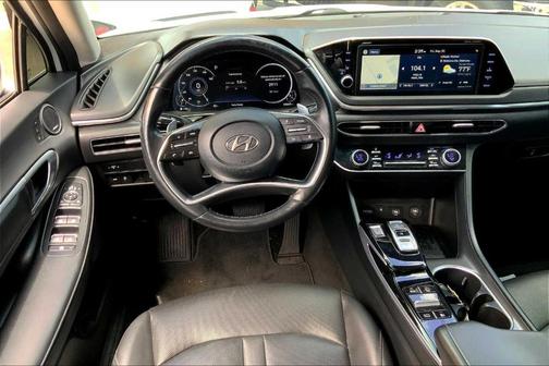 2020 Hyundai SONATA Limited