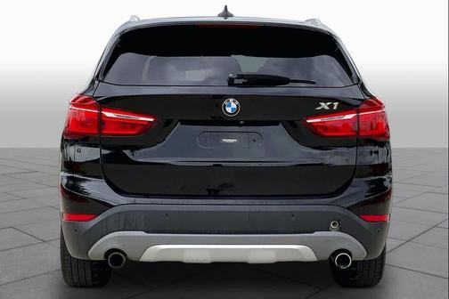 Black Sapphire Metallic 2016 BMW X1 xDrive 28i