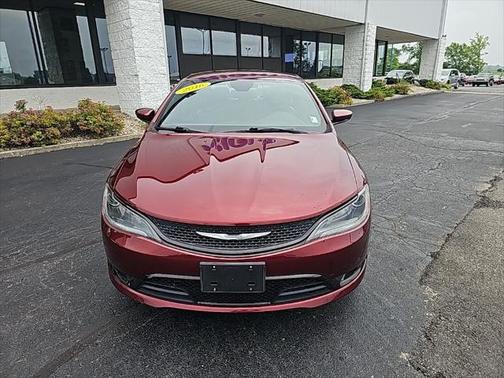 2016 Chrysler 200 S