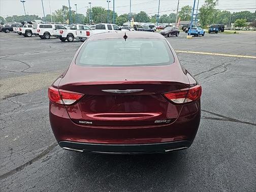 2016 Chrysler 200 S