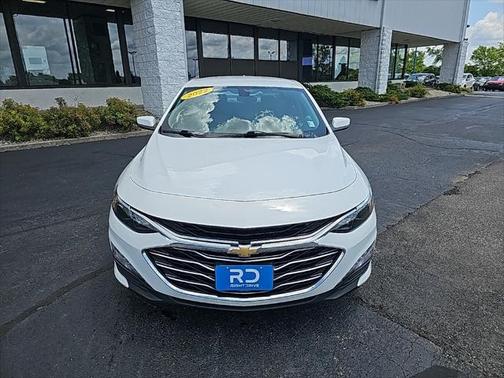 2022 Chevrolet Malibu FWD LT
