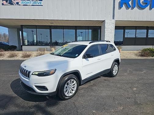 2022 Jeep Cherokee Latitude Lux
