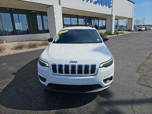 2022 Jeep Cherokee Latitude Lux