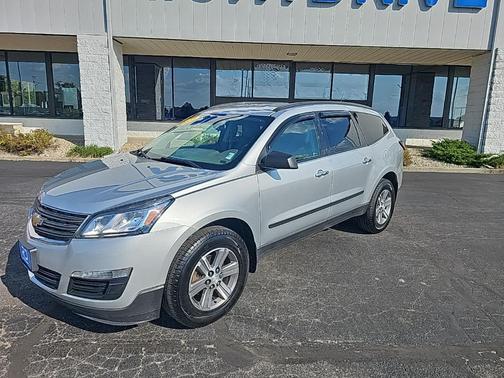 2017 Chevrolet Traverse LS