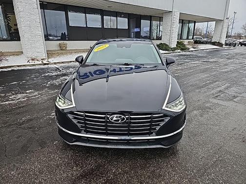 2023 Hyundai SONATA SE