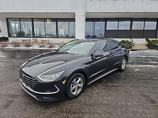 2023 Hyundai SONATA SE