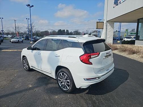 2022 GMC Terrain Denali
