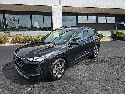 2023 Ford Escape ST-Line Select
