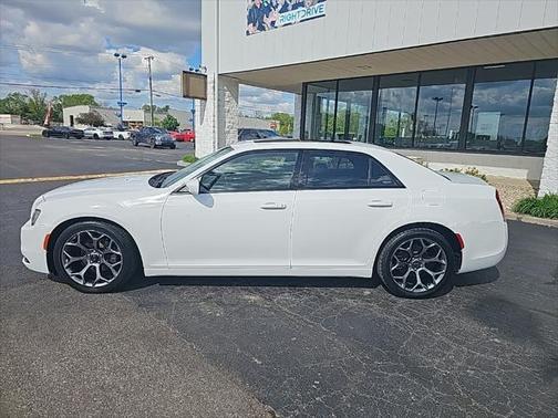 2015 Chrysler 300 S