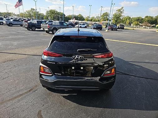2021 Hyundai KONA SE