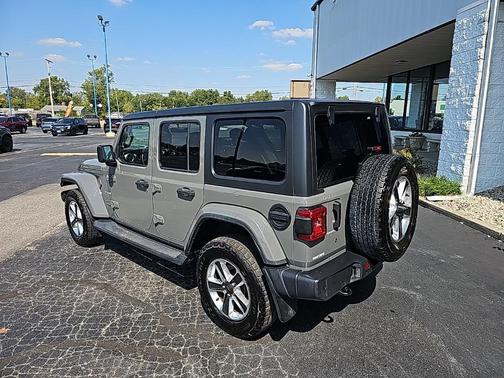 2020 Jeep Wrangler Unlimited Sahara