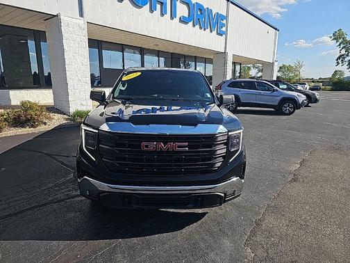 2022 GMC Sierra 1500 Pro