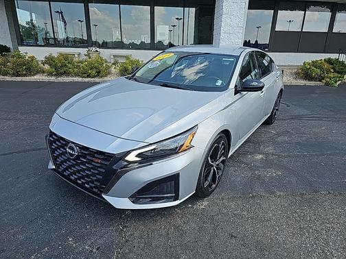 2024 Nissan Altima SR FWD