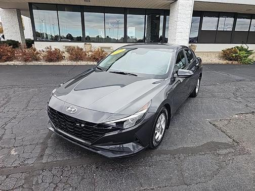 2021 Hyundai ELANTRA SE