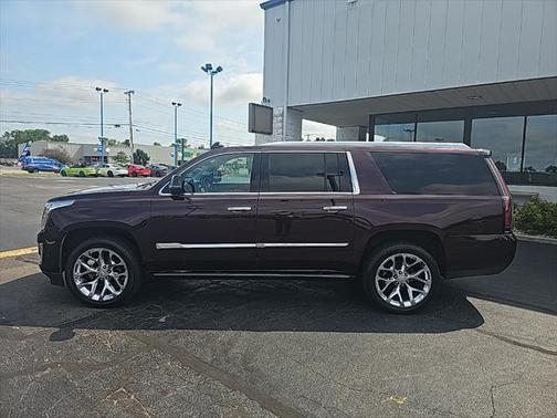 2017 Cadillac Escalade ESV Premium Luxury