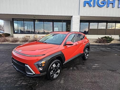 2024 Hyundai KONA SEL