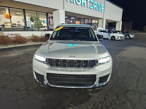 2023 Jeep Grand Cherokee L Laredo