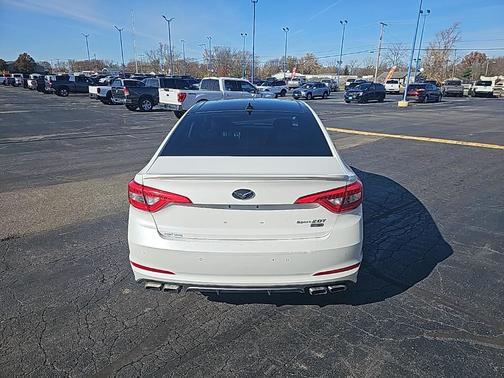 2015 Hyundai SONATA Limited 2.0T