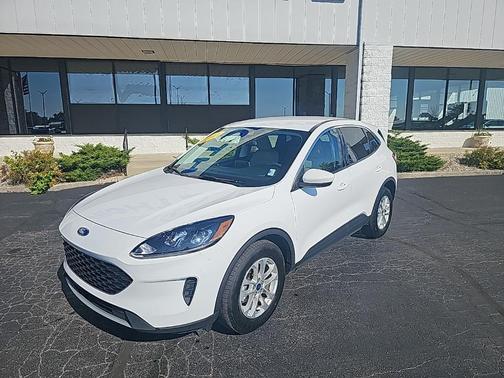 2021 Ford Escape SE