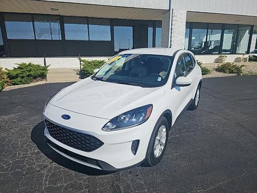 2021 Ford Escape SE