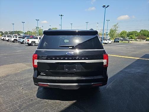 2022 Ford Expedition XLT