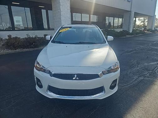 2017 Mitsubishi Lancer ES