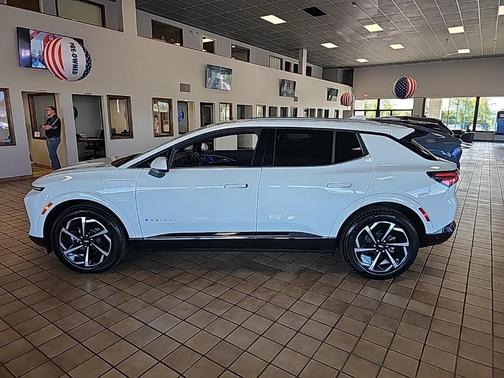 2024 Chevrolet Equinox EV 2LT