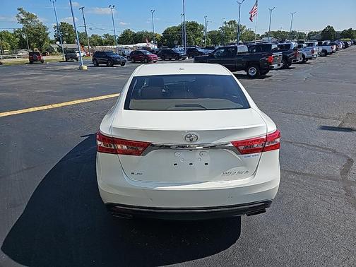 2018 Toyota Avalon XLE Premium