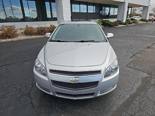 2011 Chevrolet Malibu 2LT