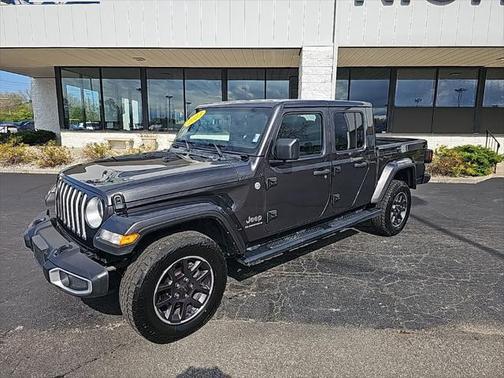 2023 Jeep Gladiator Overland