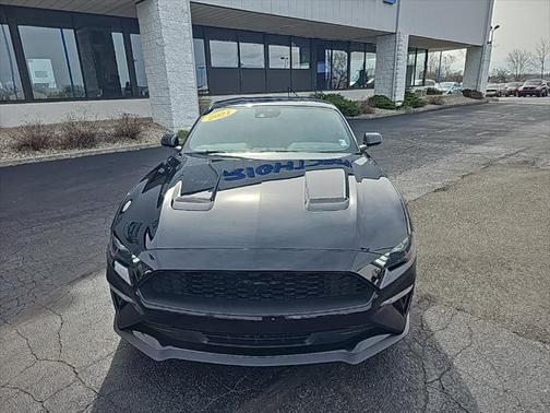 2021 Ford Mustang EcoBoost