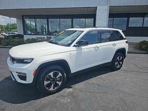 2023 Jeep Grand Cherokee 4xe Base