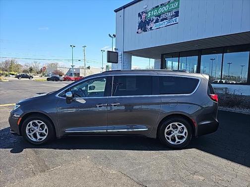 2022 Chrysler Pacifica Limited