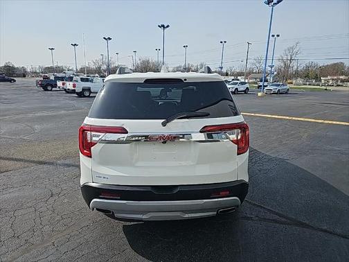 2023 GMC Acadia FWD SLT