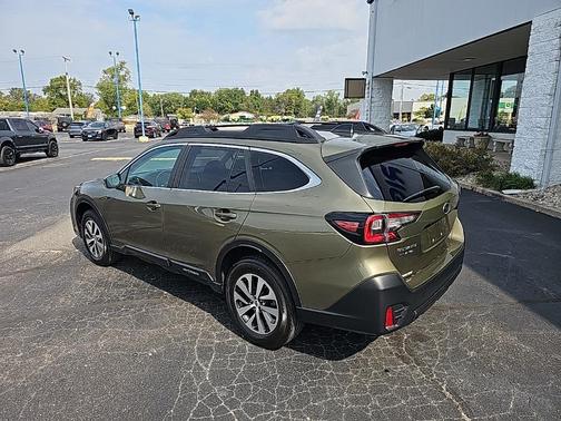 2021 Subaru Outback Premium