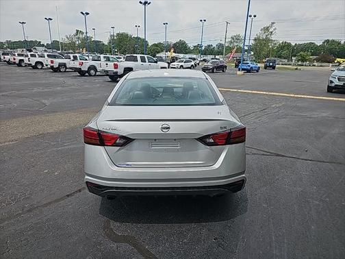 2019 Nissan Altima 2.5 SR