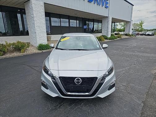 2022 Nissan Altima S FWD