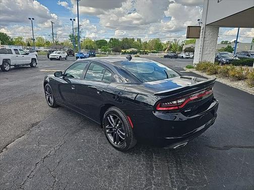 2019 Dodge Charger SXT