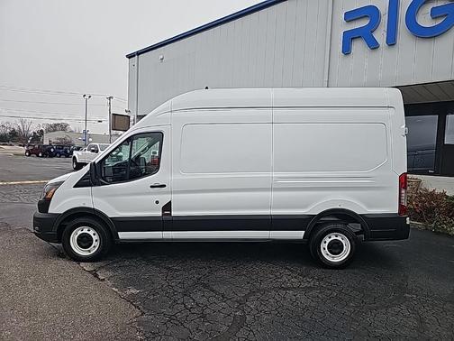 2021 Ford Transit-250 Base