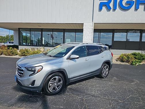 2020 GMC Terrain SLT