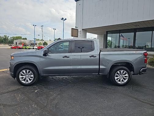 2021 Chevrolet Silverado 1500 Custom