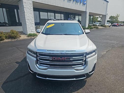 2023 GMC Acadia AWD SLT