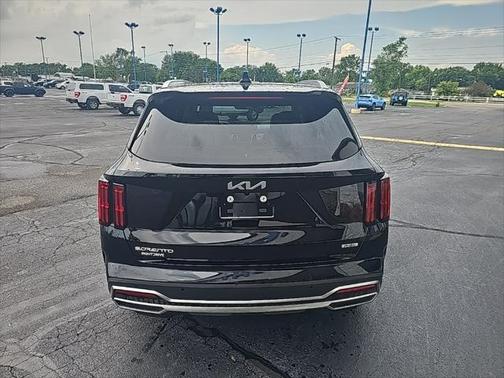 2023 Kia Sorento Plug-In Hybrid SX Prestige