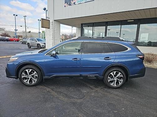 2022 Subaru Outback Touring XT