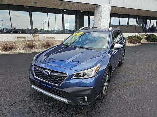 2022 Subaru Outback Touring XT