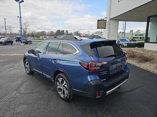 2022 Subaru Outback Touring XT