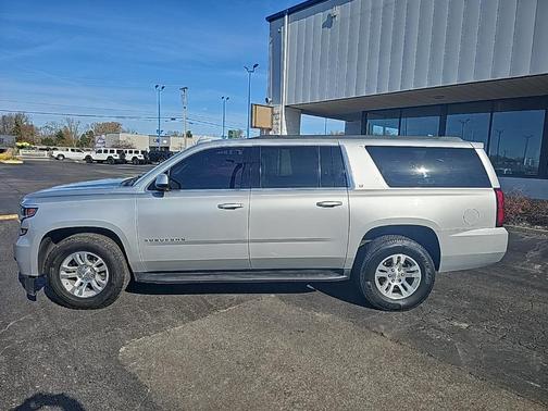 2019 Chevrolet Suburban LT